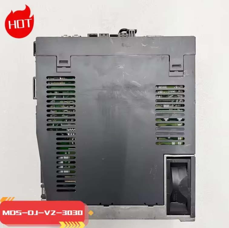 Bộ điều khiển ổ đĩa servo AC chính hãng mới của Mitsubishi J4 Series MITSUBISHI ổ đĩa servo nuit MDSDJ-V2-3030 còn hàng